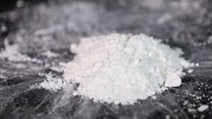Amphetamin, Kokain, Ecstasy-Tabletten und Haschisch sind bei der Wohnungsdurchsuchung der Polizei in Friesenheim gefunden worden. Foto: dpa/Christian Charisius