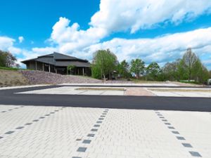 Der neue Parkplatz auf der Ostseite der Sternenberghalle ist eine Bereicherung für die Nova 2016. Foto: Bohnert-Seidel Foto: Lahrer Zeitung