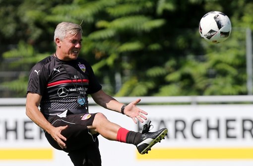 Olaf Janßen hat nach dem Rücktritt von Jos Luhukay die Rolle des Cheftrainers übernommen - wenn auch nur interimsweise. Foto: Pressefoto Baumann