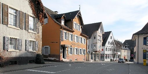 Die Umgestaltung des Löffler-Areals, zentral gegenüber dem Rathaus gelegen, wird im kommenden  Jahr einer der  Schwerpunkte in Seelbach.  Foto: Baublies Foto: Lahrer Zeitung