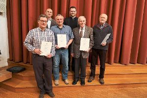 Martin Seger (von links), Martin Herrmann, Reinhard Hubrich, Hannes Rümmele, Paul Schmieder und Herbert Firner   Foto: Bea