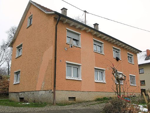 Das Gemeindehaus in der Lohstraße befindet sich in desolatem Zustand und soll kurzfristig instand gesetzt werden.  Foto: cbs