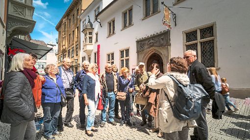 Eine Führung durch Konstanz schloss sich an den Ausstellungsbesuch an.   Foto: Heimat- und Kulturverein