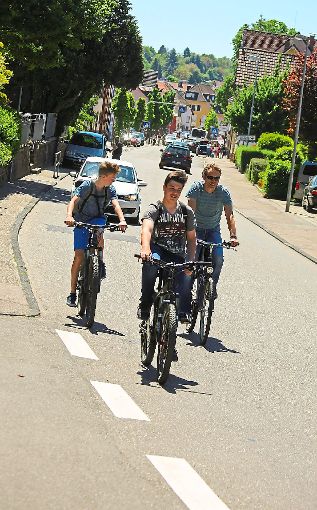 Verbesserungswürdig, aber nicht hoffnungslos: So lässt sich die Situation der Radfahrer in Ettenheim nach dem Rad-Klimatest 2016 beschreiben.   Foto: Decoux-Kone