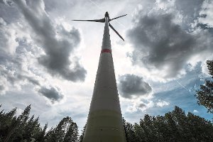 Drei Windräder plant eine Ökostrom-Firma im Einbach, drei weitere sollen folgen. Symbolfoto: Weigel Foto: Schwarzwälder-Bote
