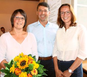 Abschied und Neuanfang (von links): Michaela Schöffel, Bruno Metz und Christine Kurz Foto: Hiller Foto: Lahrer Zeitung