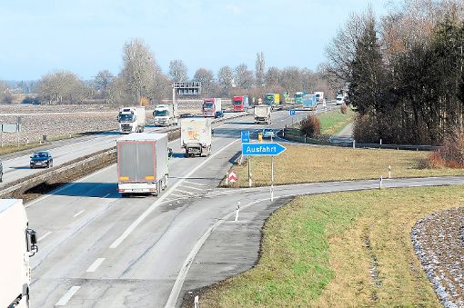 Die nördliche Autobahnausfahrt bei Lahr soll bis zum Beginn der Landesgartenschau 2018 eine weitere Fahrspur erhalten. Foto: Baublies