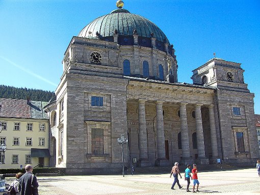 Der Dom von St. Blasien gehört zu den Zielen der Tagestour in den südlichen Schwarzwald. Foto: Krafczyk Foto: Schwarzwälder-Bote