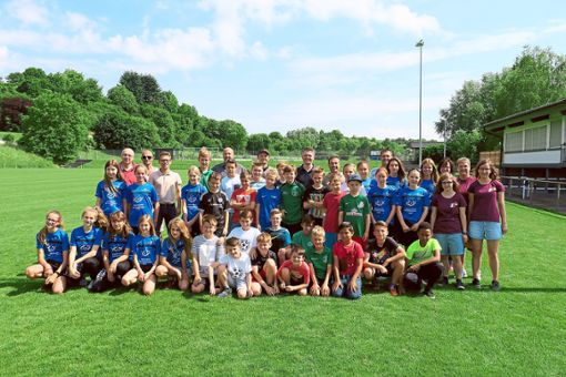 Die kickende Jugend in Friesenheim wird vom SC-Jugendförderverein immer wieder gern unterstützt. Fußballspielen soll am Geld nicht scheitern.  Foto: Bohnert-Seidel Foto: Lahrer Zeitung