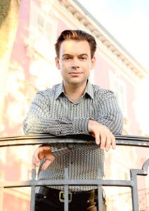 Der kroatische Pianist Dejan Lazi steht für den klassischen Teil des Beethoven-Abends im Festspielhaus.  Foto: Gothoni Foto: Lahrer Zeitung