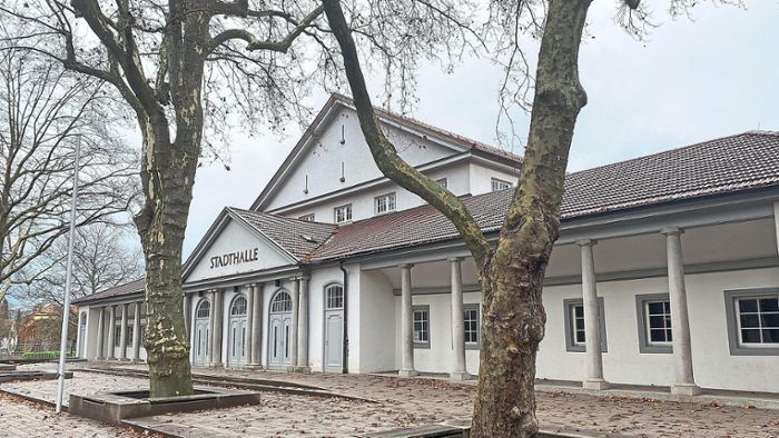 Wegen Impfzentrum in Haslach: Parkplatz an Stadthalle ab Freitag gesperrt