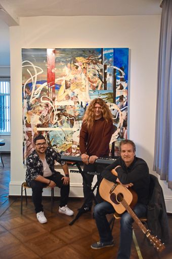 Emir Gashi (von links), Simon Nehlert und André Horstmann stecken während der Pandemie viel Zeit in ihren Traum einer Musikkarierre.  Foto: Köhler