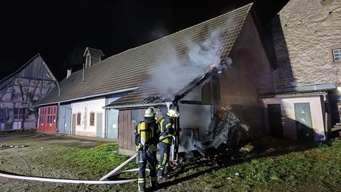 Einsatz in Grafenhausen: Schopfbrand beim ehemaligen Feuerwehrgerätehaus
