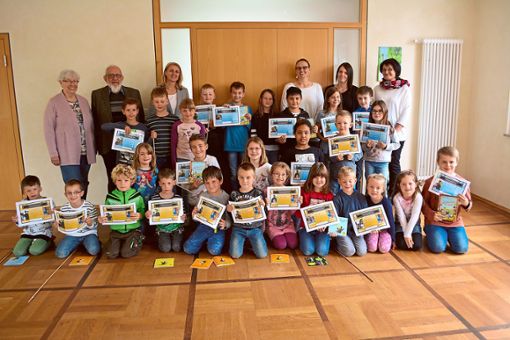 28 Mühlenbacher Kinder haben erfolgreich am Lesefreunde-Projekt teilgenommen.  Foto: Wölfle Foto: Schwarzwälder Bote
