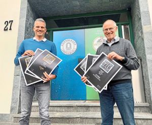 Post aus London von den World Beer Awards: Die Geschäftsführer Philipp (links) und Michael Ketterer freuen sich über sechs Prämierungen für ihre Biere.Foto: Ketterer Foto: Schwarzwälder Bote