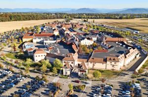 Das elsässische Markendorf in Roppenheim blickt auf ein gutes erstes Halbjahr zurück: Rund 72 000 Besucher mehr verzeichnete das Outlet-Center. Foto: Outlet-Center