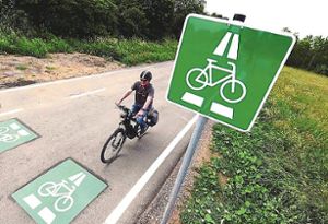 Das grüne Schild soll bundesweit zum Zeichen für Radschnellverbindungen werden. Auch zwischen Lahr und Emmendingen könnte es einen Radschnellweg geben. Stationen sind Ettenheim/Rust, Herbolzheim und Kenzingen. Foto: Symbolfoto: Vichra