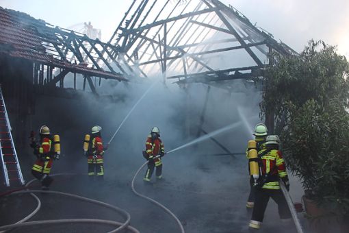 Vier Scheunenbrände in vier Wochen hielten die Feuerwehr in Herbolzheim in Atem. Foto: Feuerwehr Foto: Lahrer Zeitung
