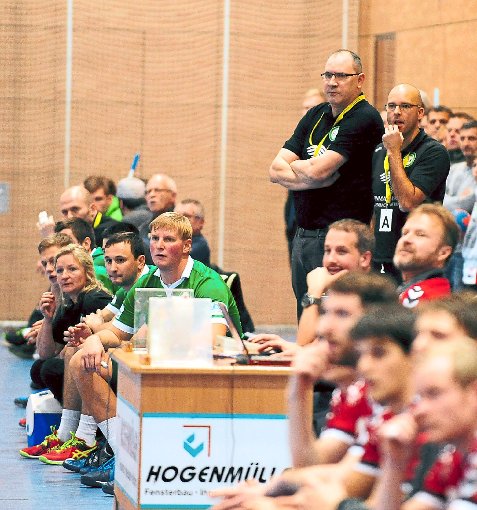 Trainer Michael Bohn und die Hofweierer blicken dem Oberligaderby heute Abend gespannt entgegen.   Foto: Wendling