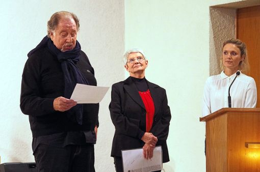 Bruno Thost,  Gisela Griesbaum und Verena Rohkohl lasen besinnliche Texte und Geschichten. Foto: Kiryakova Foto: Lahrer Zeitung