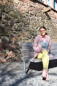 In ihren Büchern versucht Julia Romme Glück für junge Leser greifbar zu machen. Foto: Gieger Foto: Lahrer Zeitung