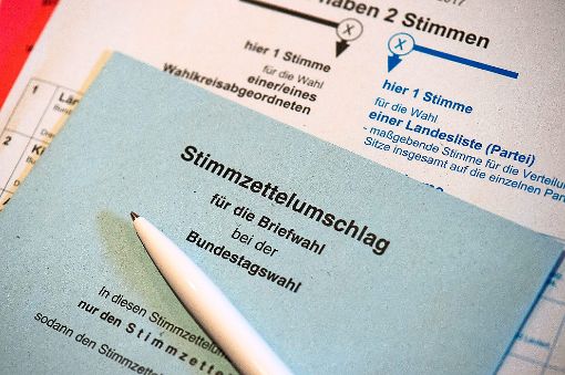 Die Kreuzchen auf dem richtigen Stimmzettel machen: In Ettenheim sind versehentlich veraltete Briefwahl-Unterlagen verschickt worden. Deshalb müssen Wähler nun einige Dinge beachten.  Foto: Burgi