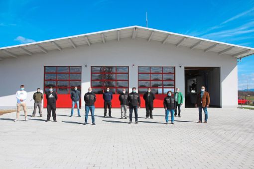 Die Meißenheimer Feuerwehr freut sich über ihr neues Feuerwehrhaus. Foto: Lehmann