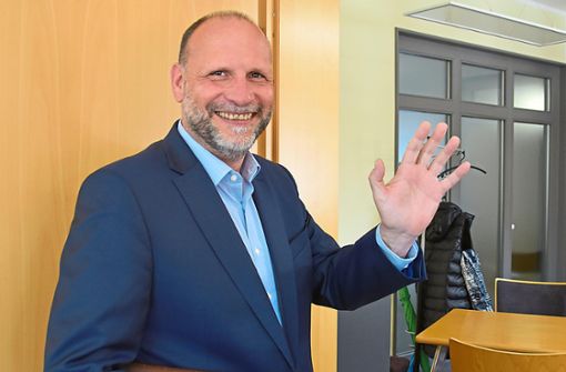 Wolfgang Brucker sagt Tschüss. Nach 23 Jahren im Amt ist der heutige Freitag sein letzter Arbeitstag als Bürgermeister von Schwanau. Foto: Köhler