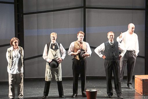 Die Schauspieler der Inszenierung schlüpften in unterschiedliche Rollen. Foto: Wilhelm Foto: Lahrer Zeitung