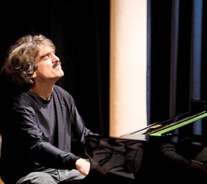 Der Pianist Thomas Scheytt ist am Freitag im Bürgersaal Ettenheim zu hören. Foto: Promo Foto: Lahrer Zeitung