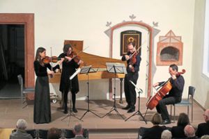 Das Kammermusikensemble Freiburg war zu Gast im Heiligenzeller Schlössle und beendete die diesjährige Konzertreihe.  Foto: Bohnert-Seidel Foto: Lahrer Zeitung