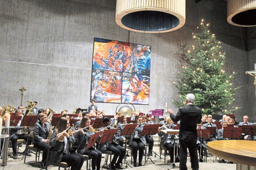 Die Hornberger Stadtkapelle beschenkte ihre Zuhörer mit einem ausgezeichneten Festlichen Konzert am dritten Adventssonntag. Fotos: Störr Foto: Schwarzwälder Bote