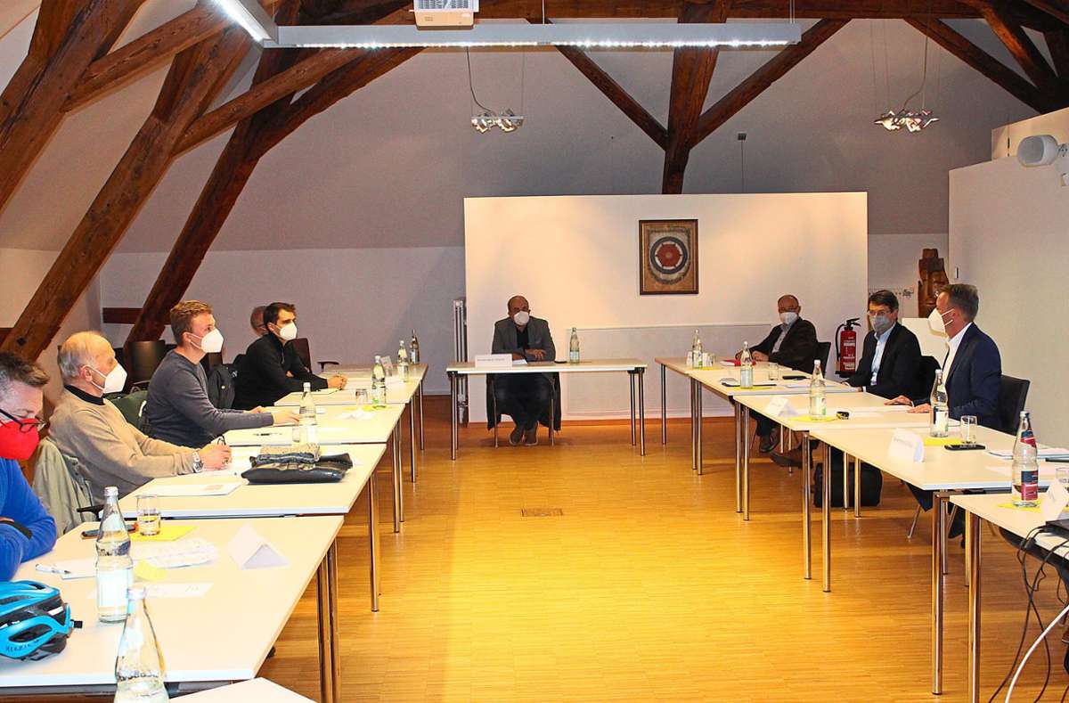Der Wasserversorgungsverband Südliche Ortenau bei seiner ersten Sitzung Foto: Mutz