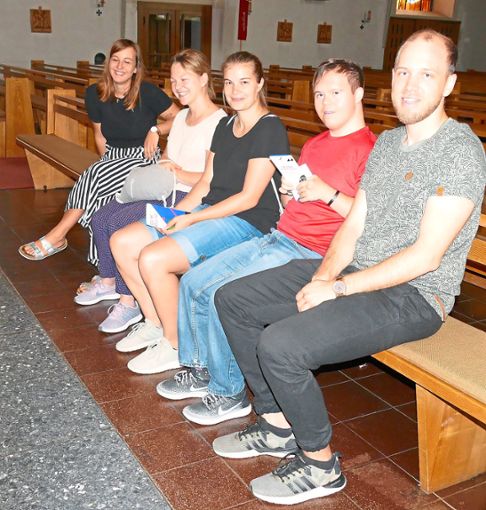 Sarah Henning (von links), Laura Schäfer,  Judith Herrmann sowie Thilo und Henning Eichner haben beim XXL-Stationengottesdienst teilgenommen. Foto: Fink Foto: Lahrer Zeitung