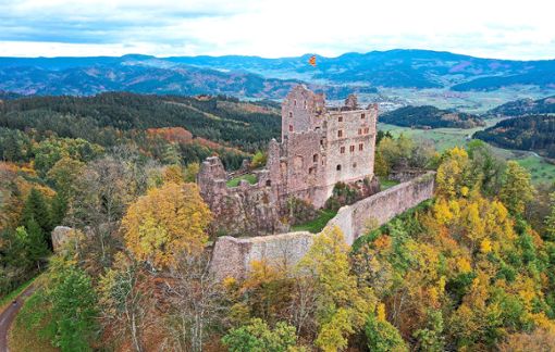 Die Burg Hohengeroldseck auf dem Schönberg gilt als beliebtes Ausflugsziel. In einem Ranking von Testbericht.de bestätigt sich diese Beliebtheit: Bei der Auswertung von mehr als einer Million Online-Rezessionen landet  die Burg Hohengeroldseck landesweit auf Platz vier. Foto: Heck