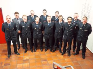 Elf Feuerwehrmänner nahmen bei der Versammlung ihre Beförderungen entgegen. Fotos: Reinhard Foto: Schwarzwälder Bote