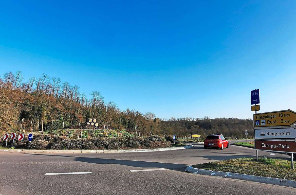Der Weg Richtung Europa-Park und A 5 muss durch die B 3-Sanierung ab 1. April über Ringsheim genommen werden. Foto: Decoux