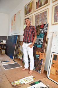 Alfons Weiß in seinem Atelier Foto: Guimouza
