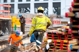 Der Umsatz in der südbadischen Bauwirtschaft ging bis November um 1,2 Prozent   Euro zurück.. Symbolfoto: Soeder Foto: Lahrer Zeitung