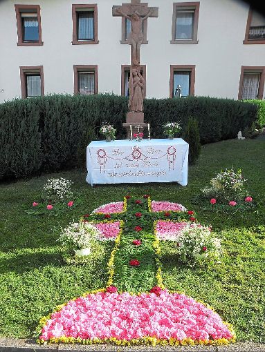 Der Altar der KJG  bei der Anna-Kapelle Foto: Schmidt Foto: Lahrer Zeitung