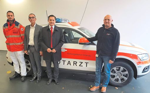 Rettungsassistent Simon Schulz (von links), Michael Haug, Johannes Fechner und Klaus Zapf  Foto: Fechner Foto: Lahrer Zeitung