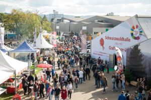 Ein Höhepunkt im Betriebsjahr ist die Oberrhein-Messe: Rund 75 000 Besucher kommen jedes Jahr  Foto: Messe Offenburg Foto: Lahrer Zeitung