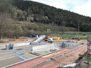 Die Bauarbeiten im Hornberger Freibad gehen voran, der Eröffnungstermin wird  voraussichtlich eingehalten.  Foto: Förderverein Freibad