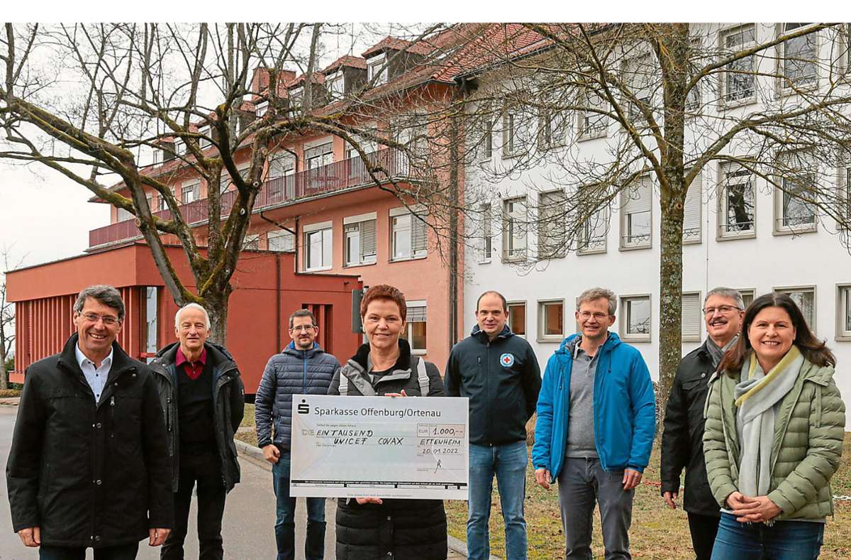Am Ettenheimer Impfstützpunkt wurde nicht nur gepikst, sondern auch 1000 Euro für Unicef gesammelt. Foto: Decoux-Kone