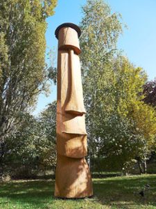 Noai heißt diese Holzskulptur von Michael Hall aus  Emmendingen, der  an dem Symposium teilnehmen wird.  Foto: privat Foto: Lahrer Zeitung