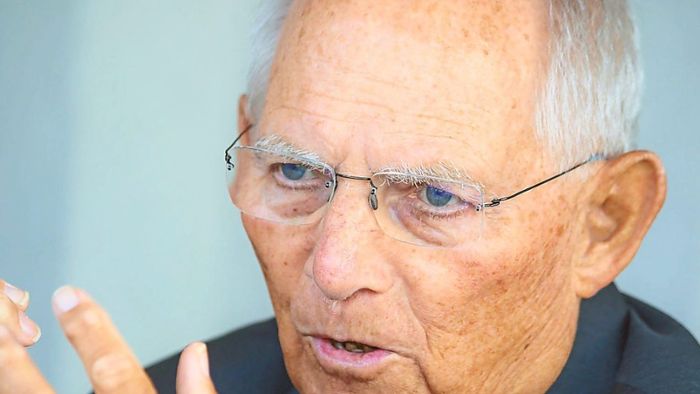 Wolfgang Schäuble im Interview: Grenzschließungen waren falsch