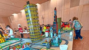 Stein auf Stein: So bauen Kinder in Haslach eine riesige Lego-Stadt