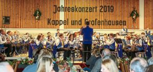 Einen Überraschungsauftritt hatte die Musikkapelle Grafenhausen am Samstag beim Jahreskonzert der Musikkapelle Kappel in der Grafenhausener Mehrzweckhalle. Rund 450 Zuhörer waren dabei. Foto: Decoux-Kone