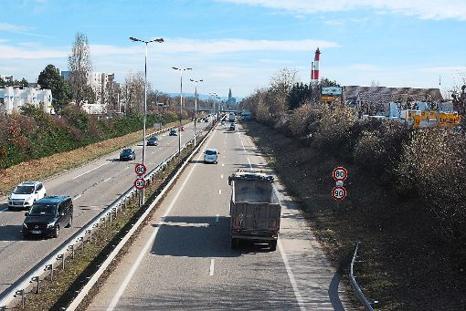 Die Straßen in der Eurométropole de Strasbourg dürfen ab November nur noch mit Umweltplakette befahren werden.   Foto: Schauer