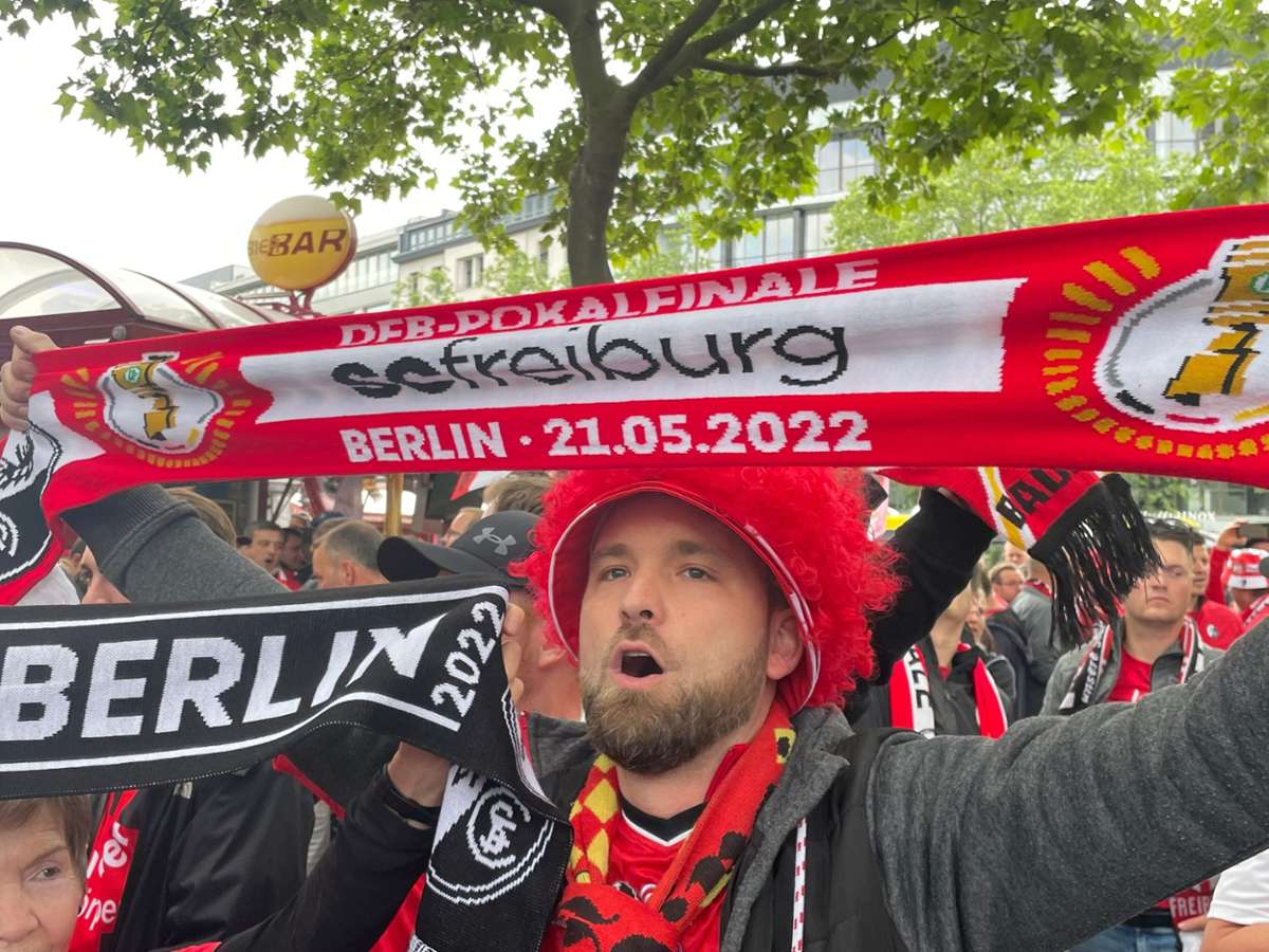 Die Fans haben wie die Mannschaft des SC Freiburg alles gegeben. Foto: Gieger
